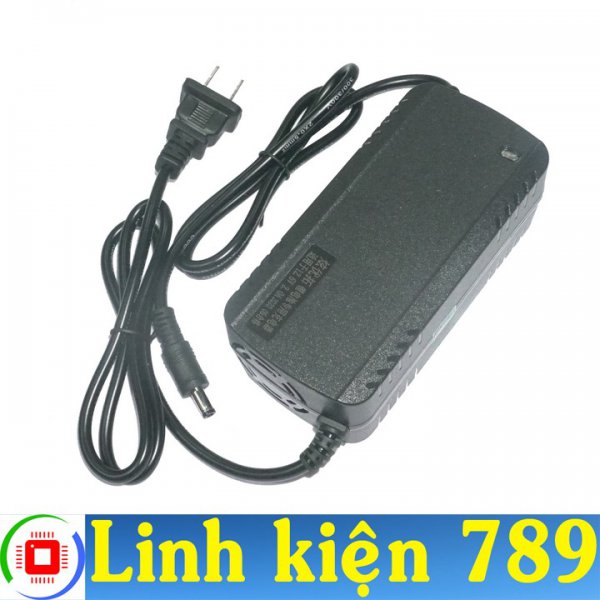 Sạc ắc quy 12V Pin Lithium 3S 3.7V 12.6V 2A tự ngắt khi đầy